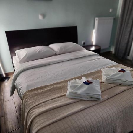 Cozy Apartment Metaxourgeio Greendom Афіни Екстер'єр фото